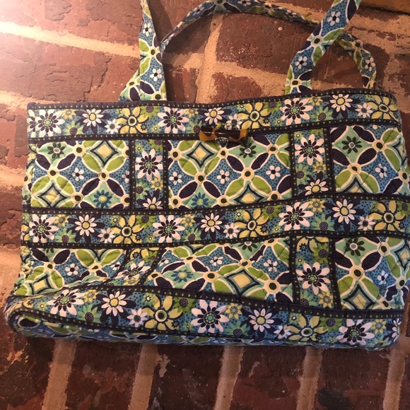 Vera Bradley Daisy Daisy Toggle Tote - Picture 2 of 4